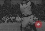 Standbild Demonstration deutscher Judokas Dresden Deutschland, 1942, aus Sekunde 56 historischem Filmmaterial Videoclip 65675080267