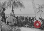 Standbild Ben Wyatt Eingeborene des Bikini-Atolls Bikini-Atoll, Marshal Islands, 1946, aus Sekunde 51 historischem Filmmaterial Videoclip 65675080272
