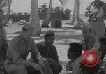 Standbild Evakuierung des Bikini-Atolls Bikini-Atoll, Marshal Islands, 1946, aus Sekunde 3 historischem Filmmaterial Videoclip 65675080274