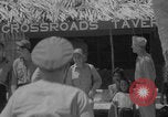 Standbild Evakuierung des Bikini-Atolls Bikini-Atoll, Marshal Islands, 1946, aus Sekunde 28 historischem Filmmaterial Videoclip 65675080274