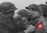 Immagine di Truppe della Terza Divisione Corazzata dell'esercito americano Colonia Germania, 1945, secondo 55 filmato di repertorio 65675080287