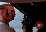 Image Mécanique des bases aériennes américaines pendant la guerre du Vietnam Vietnam, 1967, de la seconde 32 séquences d'archives historiques vidéo 65675080300