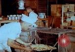 Image Construction d'une base américaine pendant la guerre du Vietnam Vietnam, 1967, de la seconde 10 séquences d'archives historiques vidéo 65675080301