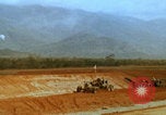 Image Construction d'une base américaine pendant la guerre du Vietnam Vietnam, 1967, de la seconde 26 séquences d'archives historiques vidéo 65675080301