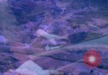 Image Largage aérien de l'US Air Force pendant la guerre du Vietnam Vietnam, 1967, de la seconde 1 séquences d'archives historiques vidéo 65675080302