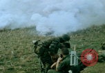 Immagine di paracadutisti della guerra del Vietnam Vietnam, 1967, secondo 40 filmato di repertorio 65675080305