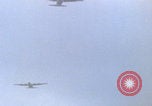 Immagine di paracadutisti della guerra del Vietnam Vietnam, 1967, secondo 49 filmato di repertorio 65675080305