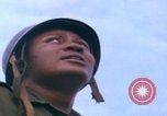 Immagine di paracadutisti della guerra del Vietnam Vietnam, 1967, secondo 55 filmato di repertorio 65675080305