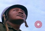 Immagine di paracadutisti della guerra del Vietnam Vietnam, 1967, secondo 56 filmato di repertorio 65675080305