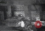 Immagine di tostatura del minerale di rame United States USA, 1927, secondo 55 filmato di repertorio 65675080310