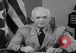 Standbild General Arnold spricht United States USA, 1944, aus Sekunde 55 historischem Filmmaterial Videoclip 65675080316