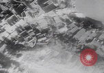 Standbild Friedhöfe der US-Armee im Pazifik im Zweiten Weltkrieg Pazifisches Theater, 1944, aus Sekunde 41 historischem Filmmaterial Videoclip 65675080317