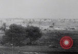Standbild Ingenieure der US-Armee reparieren Flugplatz Saipan Nördliche Marianen, 1944, aus Sekunde 46 historischem Filmmaterial Videoclip 65675080320