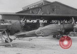 Standbild Ingenieure der US-Armee reparieren Flugplatz Saipan Nördliche Marianen, 1944, aus Sekunde 53 historischem Filmmaterial Videoclip 65675080320