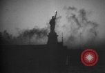 Standbild New York City bei Nacht New York United States USA, 1938, aus Sekunde 32 historischem Filmmaterial Videoclip 65675080324