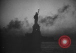 Standbild New York City bei Nacht New York United States USA, 1938, aus Sekunde 36 historischem Filmmaterial Videoclip 65675080324