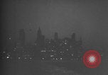 Standbild New York City bei Nacht New York United States USA, 1938, aus Sekunde 41 historischem Filmmaterial Videoclip 65675080324