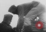 Standbild Bau einer Pontonbrücke der Bundeswehr Limburg Niederlande, 1940, aus Sekunde 5 historischem Filmmaterial Videoclip 65675080333