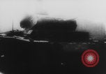Standbild Bau einer Pontonbrücke der Bundeswehr Limburg Niederlande, 1940, aus Sekunde 53 historischem Filmmaterial Videoclip 65675080333