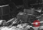 Standbild Chambois deutsches Fahrzeugwrack Chambois Frankreich, 1944, aus Sekunde 23 historischem Filmmaterial Videoclip 65675080334
