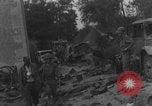Standbild Chambois deutsches Fahrzeugwrack Chambois Frankreich, 1944, aus Sekunde 35 historischem Filmmaterial Videoclip 65675080334