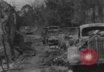 Standbild Chambois deutsches Fahrzeugwrack Chambois Frankreich, 1944, aus Sekunde 37 historischem Filmmaterial Videoclip 65675080334
