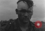 Standbild Flugzeugwrack der deutschen Luftwaffe Paris, Frankreich, 1944, aus Sekunde 25 historischem Filmmaterial Videoclip 65675080336