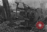 Standbild Flugzeugwrack der deutschen Luftwaffe Paris, Frankreich, 1944, aus Sekunde 31 historischem Filmmaterial Videoclip 65675080336