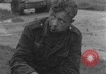Standbild Flugzeugwrack der deutschen Luftwaffe Paris, Frankreich, 1944, aus Sekunde 39 historischem Filmmaterial Videoclip 65675080336