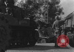 Standbild Französische 2 Panzerdivision Paris, Frankreich, 1944, aus Sekunde 5 historischem Filmmaterial Videoclip 65675080337