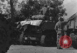 Standbild Französische 2 Panzerdivision Paris, Frankreich, 1944, aus Sekunde 7 historischem Filmmaterial Videoclip 65675080337