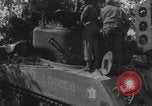 Standbild Französische 2 Panzerdivision Paris, Frankreich, 1944, aus Sekunde 11 historischem Filmmaterial Videoclip 65675080337