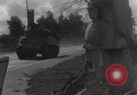 Standbild Französische 2 Panzerdivision Paris, Frankreich, 1944, aus Sekunde 49 historischem Filmmaterial Videoclip 65675080337