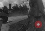 Standbild Französische 2 Panzerdivision Paris, Frankreich, 1944, aus Sekunde 52 historischem Filmmaterial Videoclip 65675080337