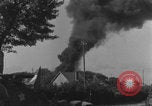 Standbild Panzer der französischen 2 Panzerdivision Paris, Frankreich, 1944, aus Sekunde 17 historischem Filmmaterial Videoclip 65675080338