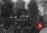 Standbild Panzer der französischen 2 Panzerdivision Paris, Frankreich, 1944, aus Sekunde 20 historischem Filmmaterial Videoclip 65675080338