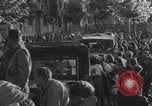 Standbild Panzer der französischen 2 Panzerdivision Paris, Frankreich, 1944, aus Sekunde 29 historischem Filmmaterial Videoclip 65675080338