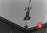 Standbild FFI-Banner im Park Paris, Frankreich, 1944, aus Sekunde 5 historischem Filmmaterial Videoclip 65675080340