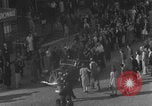 Standbild FFI-Banner im Park Paris, Frankreich, 1944, aus Sekunde 38 historischem Filmmaterial Videoclip 65675080340