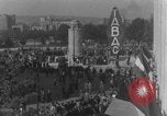 Standbild FFI-Banner im Park Paris, Frankreich, 1944, aus Sekunde 42 historischem Filmmaterial Videoclip 65675080340