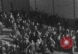 Standbild FFI-Banner im Park Paris, Frankreich, 1944, aus Sekunde 50 historischem Filmmaterial Videoclip 65675080340
