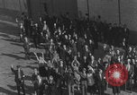Standbild FFI-Banner im Park Paris, Frankreich, 1944, aus Sekunde 52 historischem Filmmaterial Videoclip 65675080340