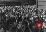 Standbild FFI-Banner im Park Paris, Frankreich, 1944, aus Sekunde 57 historischem Filmmaterial Videoclip 65675080340