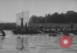 Standbild Hitlerjugend-Jungen spielen eine Schlacht Chieming Deutschland, 1943, aus Sekunde 43 historischem Filmmaterial Videoclip 65675080348