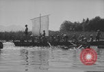 Standbild Hitlerjugend-Jungen spielen eine Schlacht Chieming Deutschland, 1943, aus Sekunde 45 historischem Filmmaterial Videoclip 65675080348