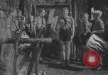 Standbild Hitlerjugend-Lagerversammlung Chieming Deutschland, 1943, aus Sekunde 14 historischem Filmmaterial Videoclip 65675080349