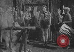 Standbild Hitlerjugend-Lagerversammlung Chieming Deutschland, 1943, aus Sekunde 17 historischem Filmmaterial Videoclip 65675080349