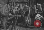Standbild Hitlerjugend-Lagerversammlung Chieming Deutschland, 1943, aus Sekunde 24 historischem Filmmaterial Videoclip 65675080349