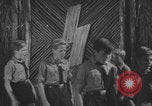 Standbild Hitlerjugend-Lagerversammlung Chieming Deutschland, 1943, aus Sekunde 45 historischem Filmmaterial Videoclip 65675080349