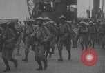 Standbild Indochinesische Kolonialtruppen Frankreich, 1918, aus Sekunde 41 historischem Filmmaterial Videoclip 65675080350